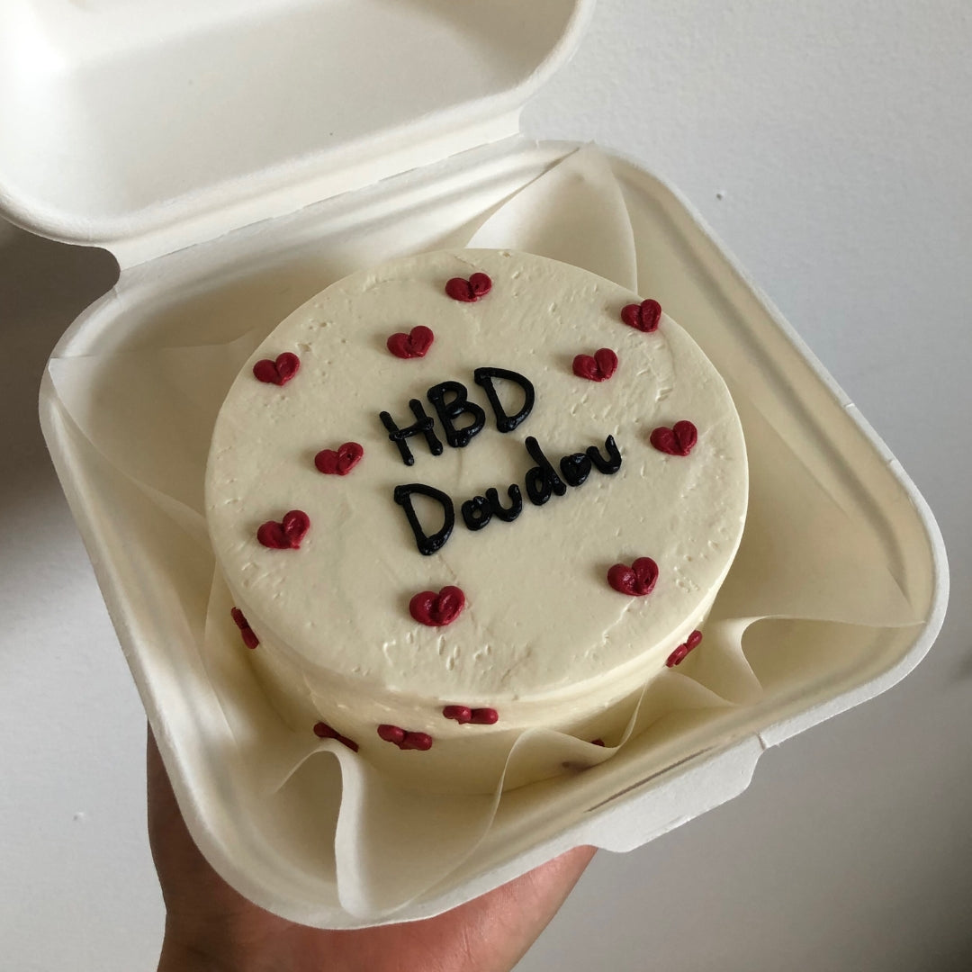 BENTO CAKE WITH HEARTS
