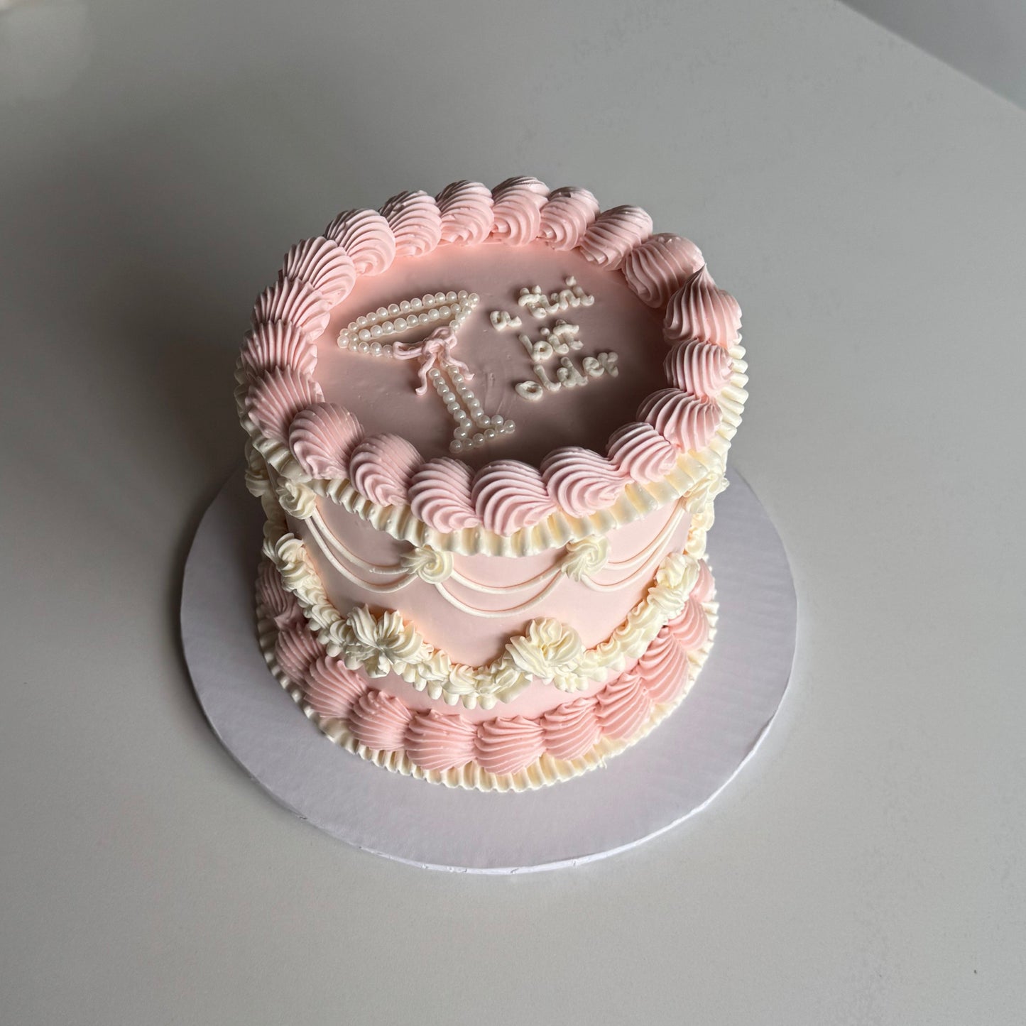 Pink martini themed cake with a pearl martini glass for a birthday in Montreal