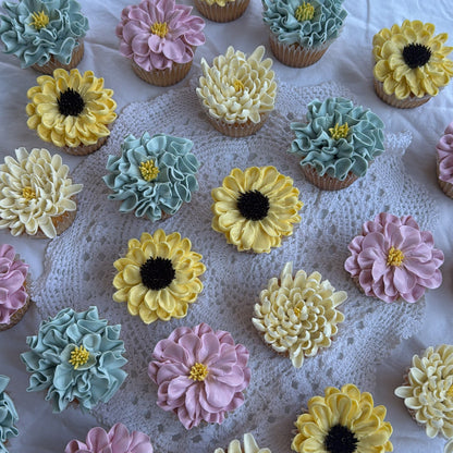 Flower cupcakes - standard size