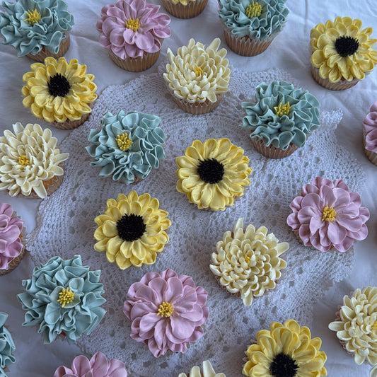 Flower cupcakes - standard size