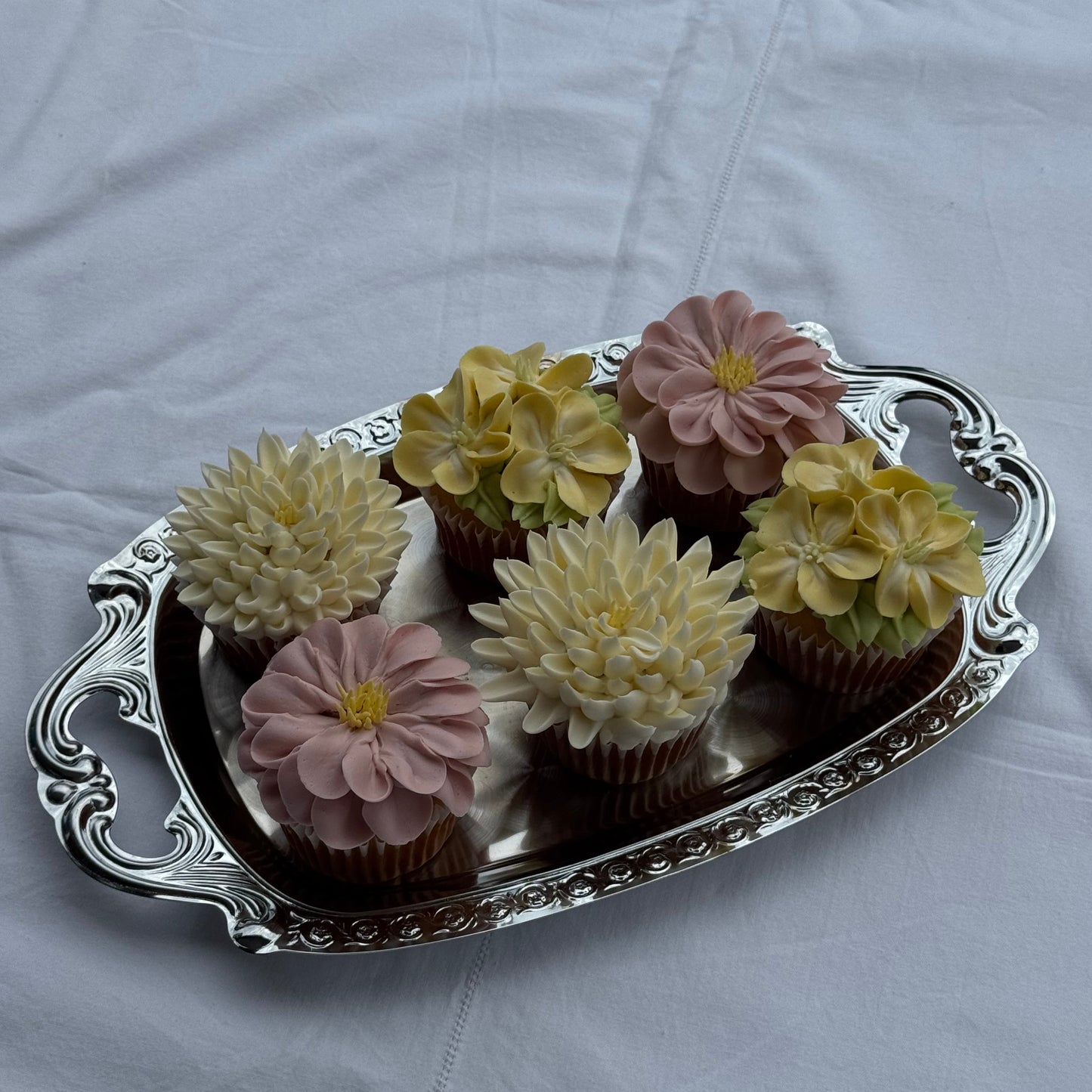 Flower cupcakes - standard size