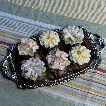 Flower cupcakes - standard size